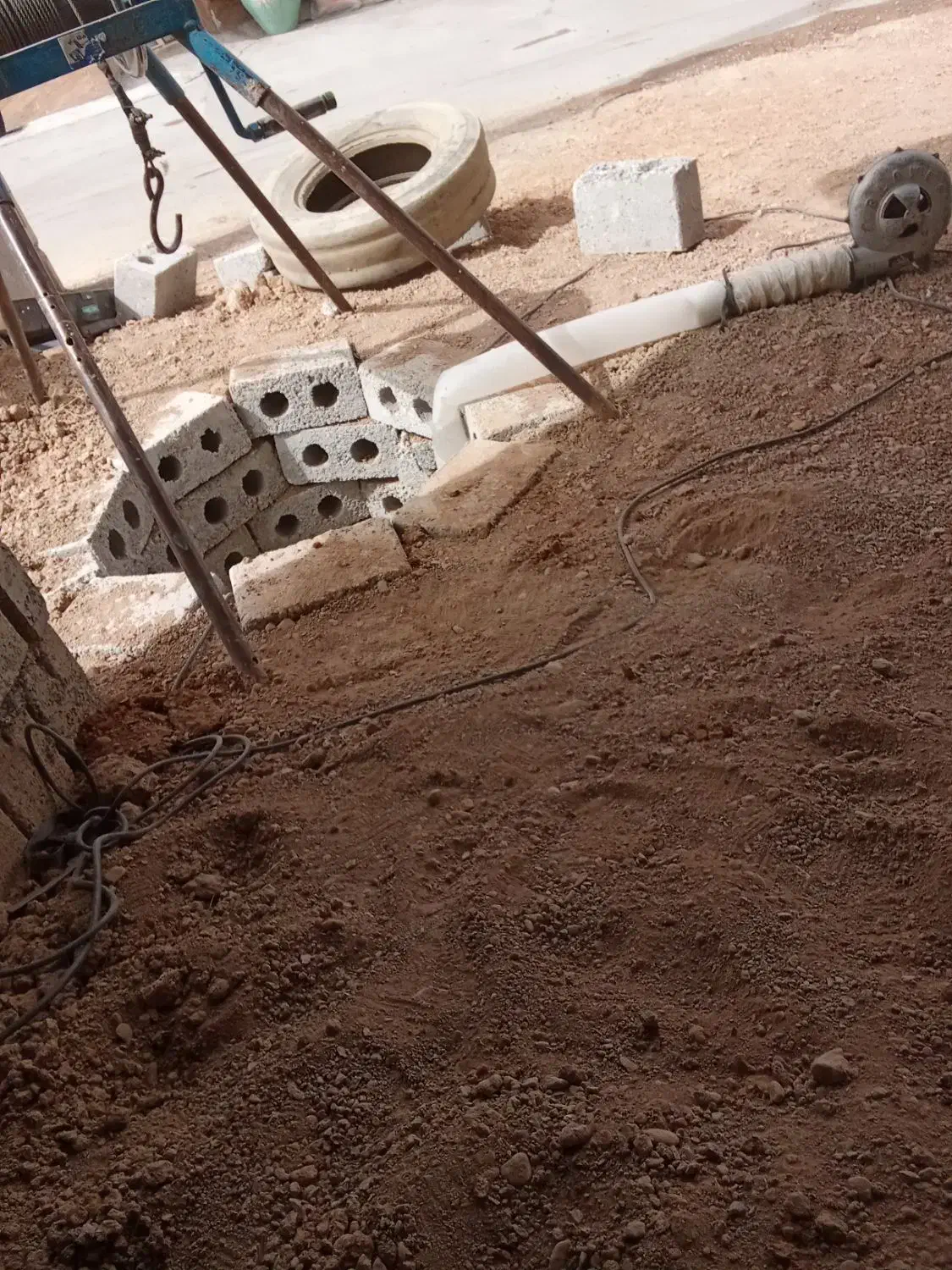 حفاری چاه فاضلاب|خدمات پیشه و مهارت|نجف‌آباد, باغ ملی|دیوار