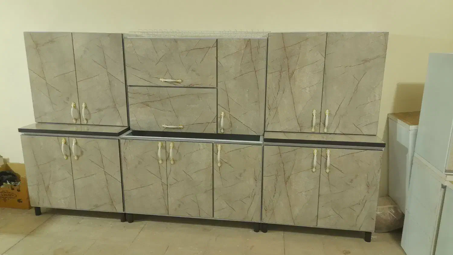 کابینت پیش ساخته برای شهروندان زرندی|مصالح و تجهیزات ساختمان|زرند, |دیوار