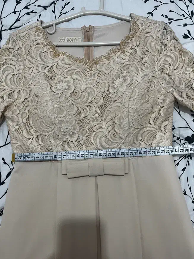 لباس مجلسی|لباس|فرخ‌شهر, |دیوار