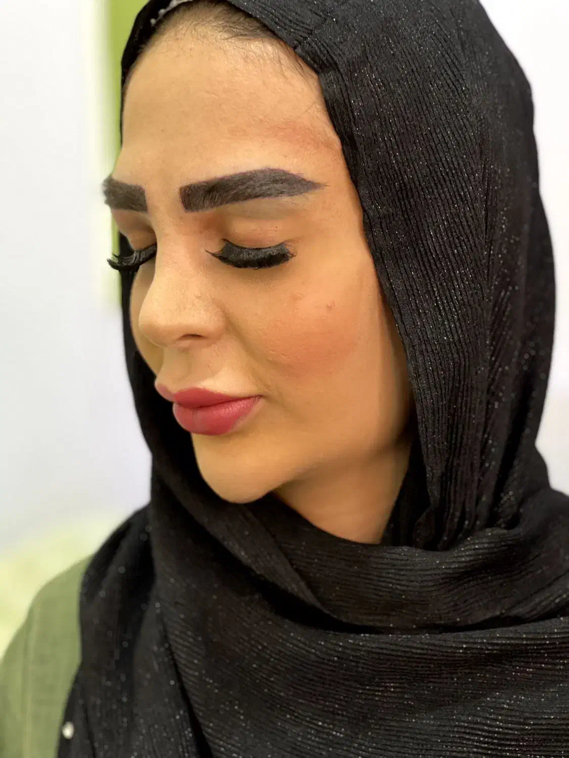 جشنواره  تخفیفی کاشت مو ابرو و مژه|خدمات آرایشگری و زیبایی|قم, سالاریه|دیوار