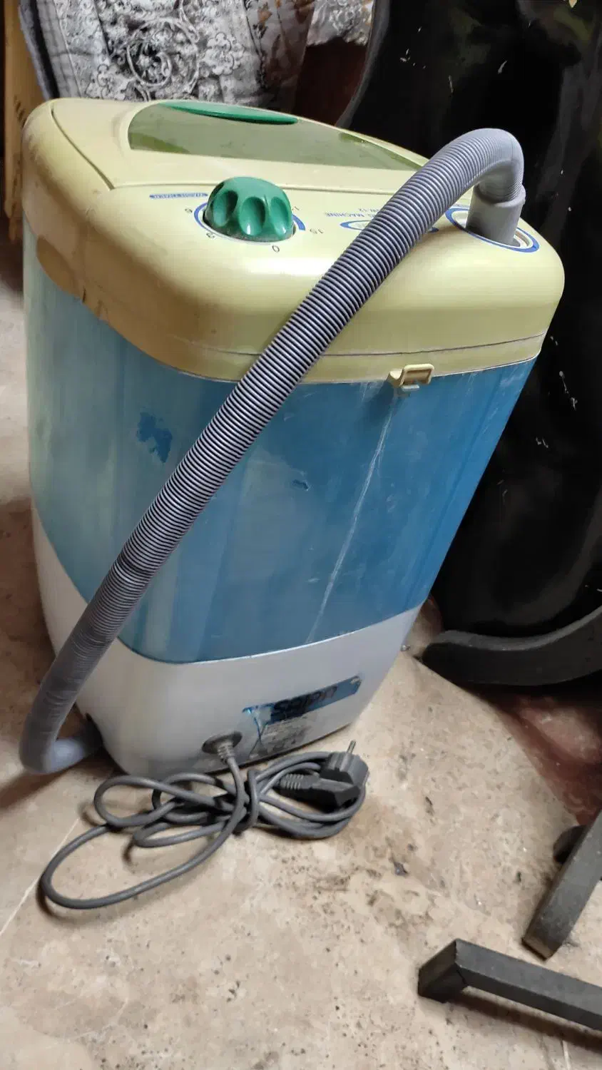 مینی واش بسیار نو و تمیز|ماشین لباسشویی و خشککن لباس|کاشان, مفتح|دیوار