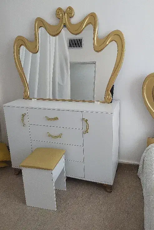 تخت دونفره|تخت و سرویس خواب|خرمآباد, |دیوار