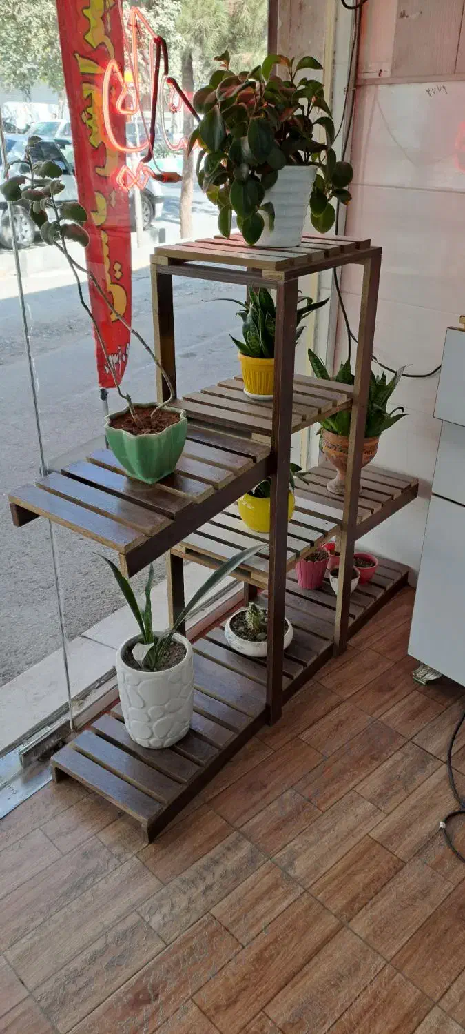 استند گل چوبی|گل و گیاه طبیعی|کرمان, |دیوار