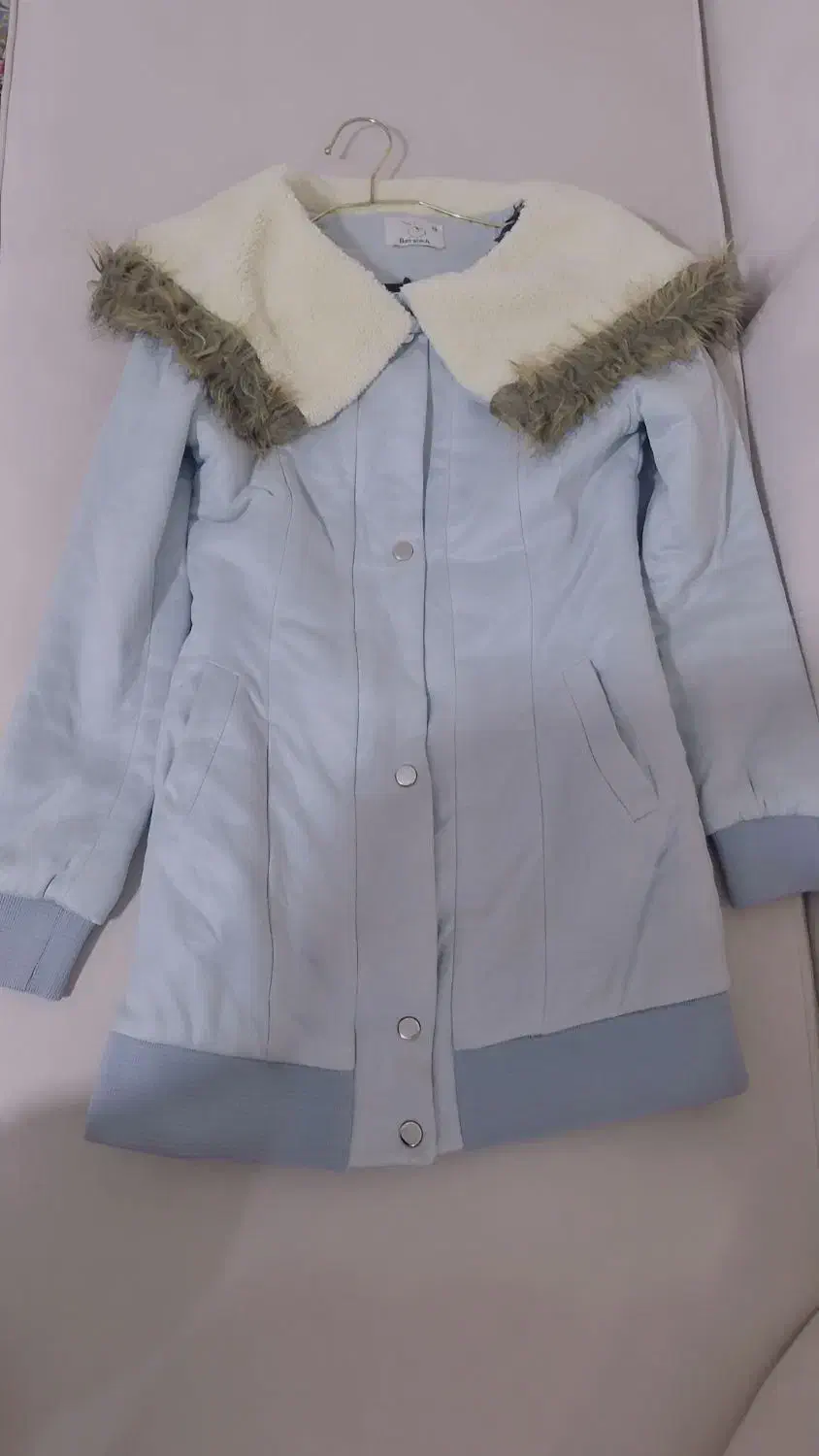 پالتو|لباس|سهند, |دیوار