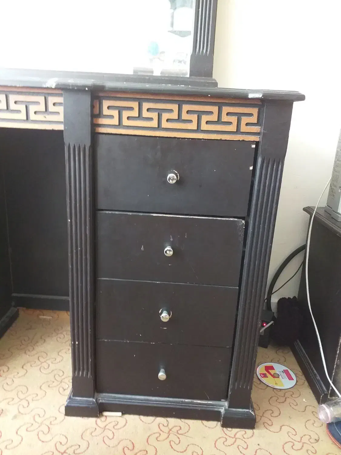 میز آرایش|آینه|یزد, |دیوار