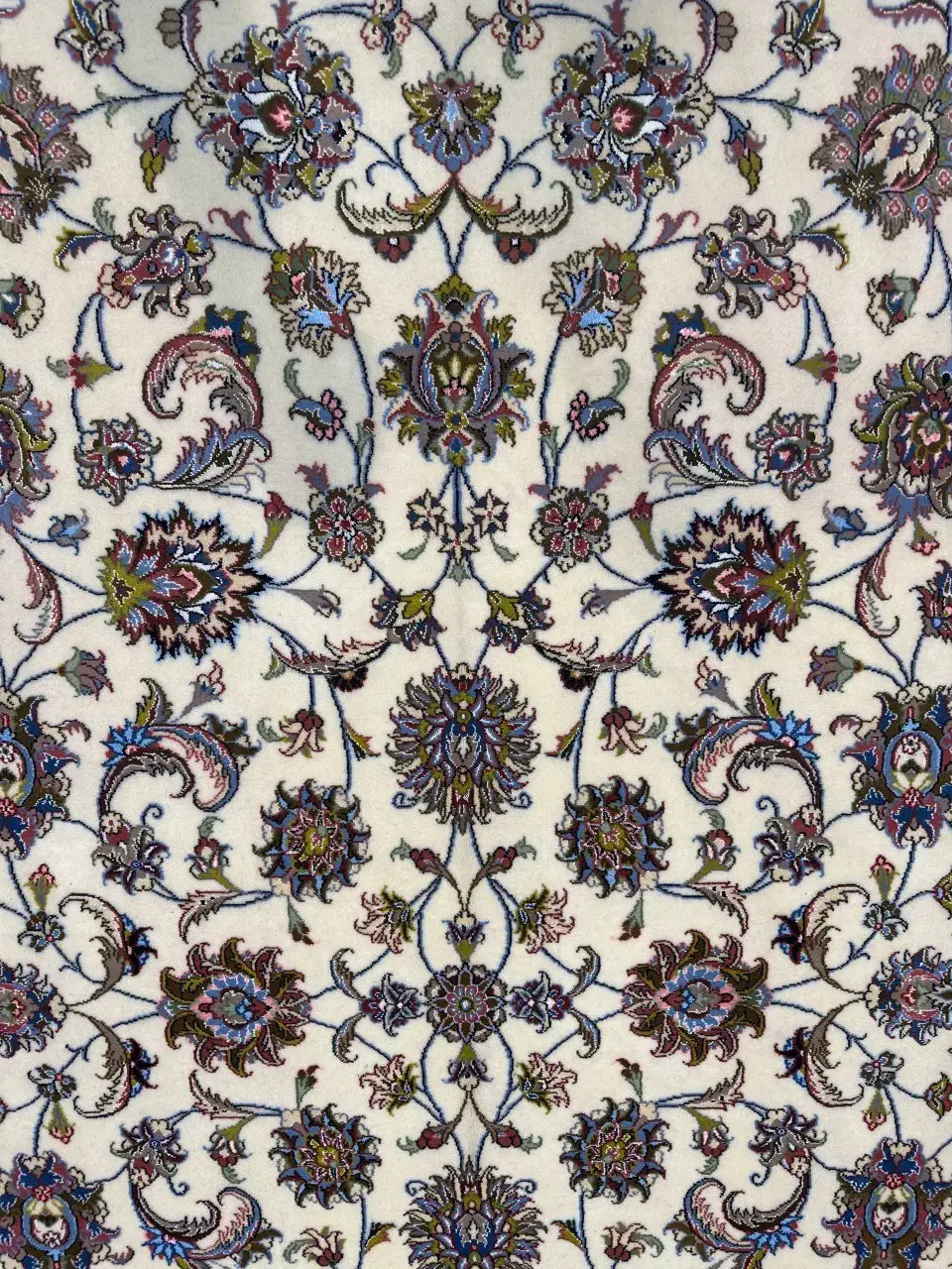 فرش دستبافت 6 متری زمینه کرم|فرش|شیراز, چوگیاه|دیوار