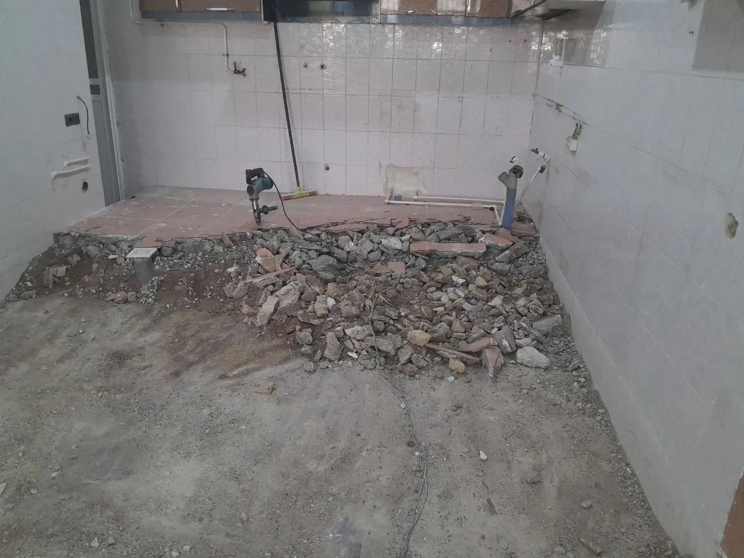 تخریب|خدمات پیشه و مهارت|دهلران, |دیوار