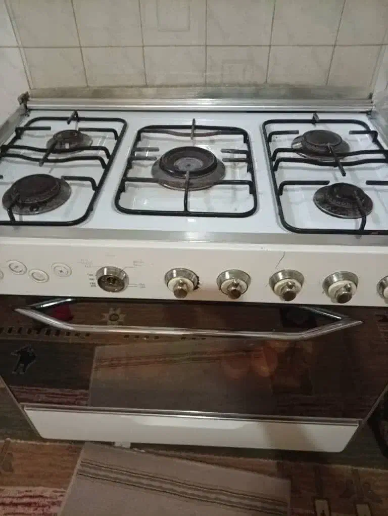 چهار عدد فرش ۱۲ متری و گاز|حراج|خمینیشهر, |دیوار