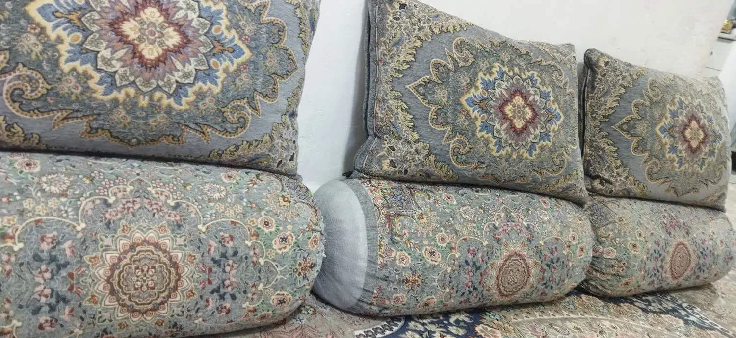 جلدبالشت|رختخواب، بالش، پتو|شوشتر, |دیوار