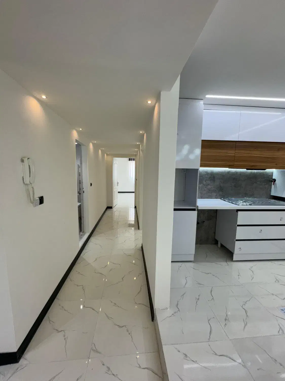 مسکن مهر شیک و لوکس صدرا|فروش آپارتمان|صدرا-فارس, فاز ۱|دیوار