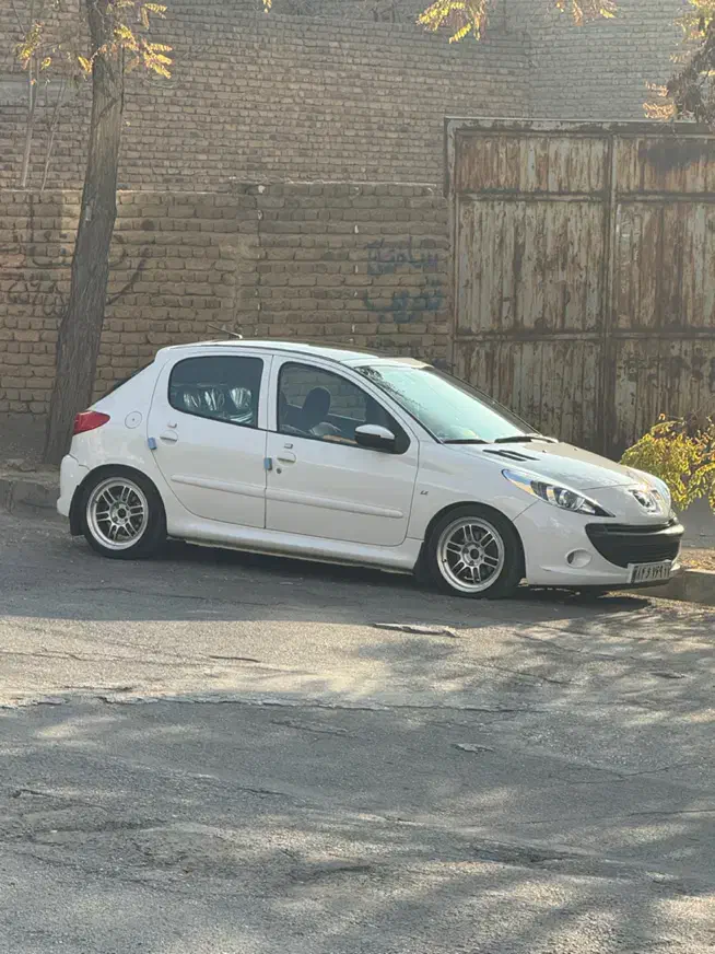 207 بدون رنگ لوازمی|خودرو سواری و وانت|تهران, منیریه|دیوار