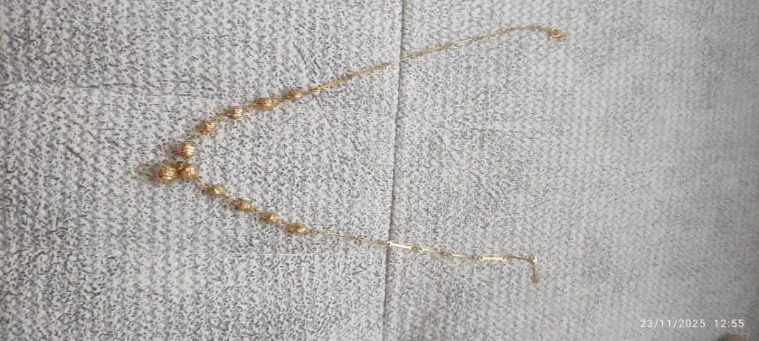 مقداری طلا در حد نو قابل استفاده و سرمایه گزاری|جواهرات|قاهان, |دیوار