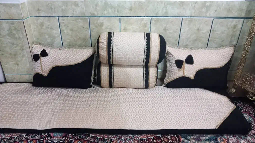 رویه بالش و پشتی|رختخواب، بالش، پتو|لردگان, |دیوار