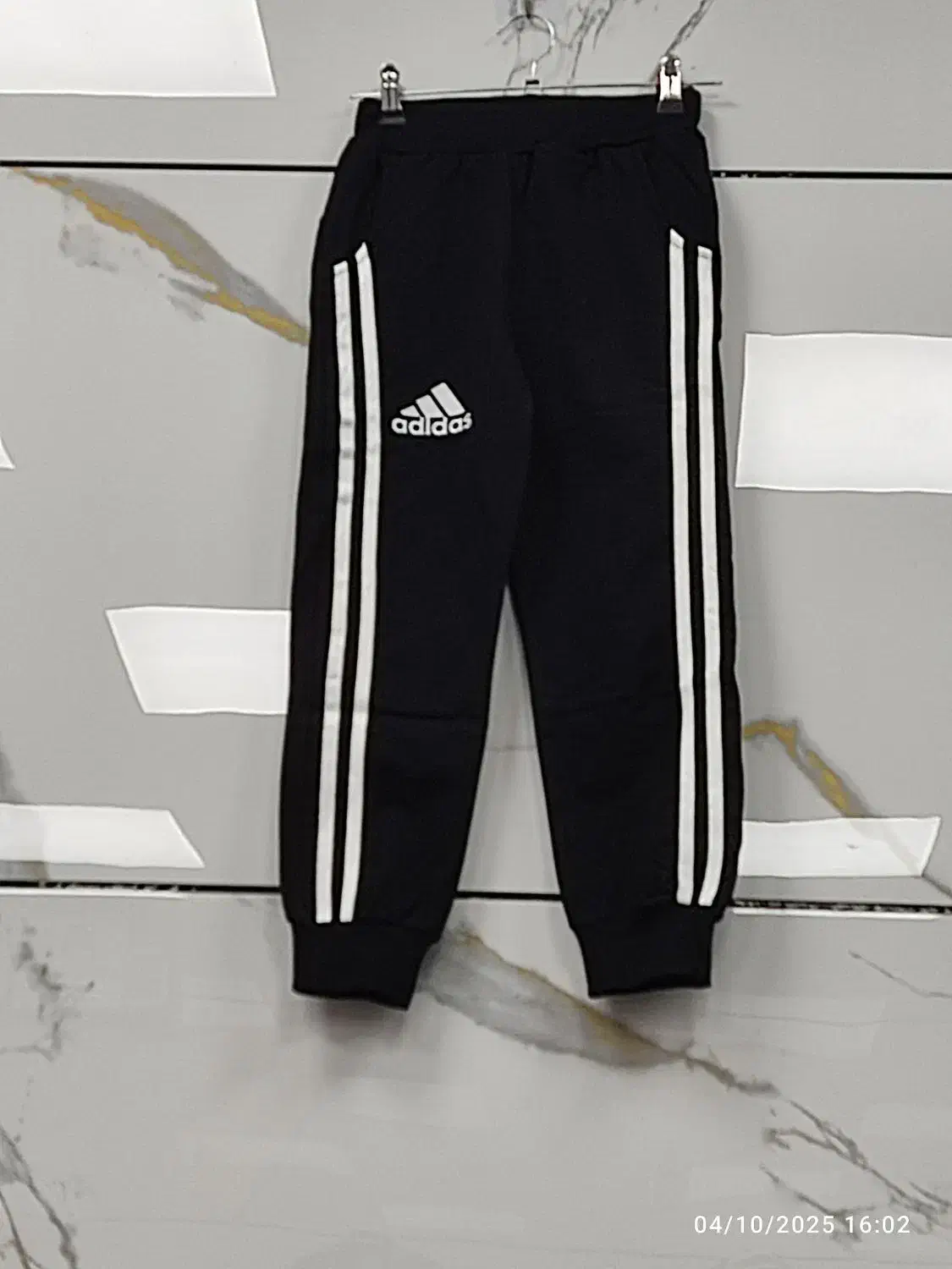 ست آدیداس|لباس|ایلام, |دیوار