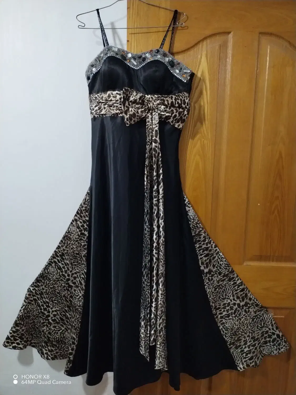 لباس مجلسی|لباس|آبادان, |دیوار