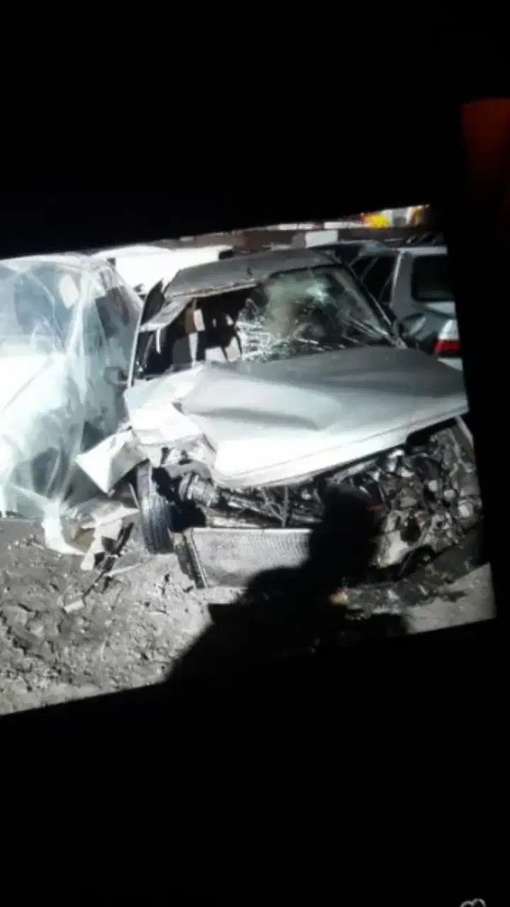 پژو۴۰۵ مدل ۸۳|خودرو سواری و وانت|بروجرد, |دیوار