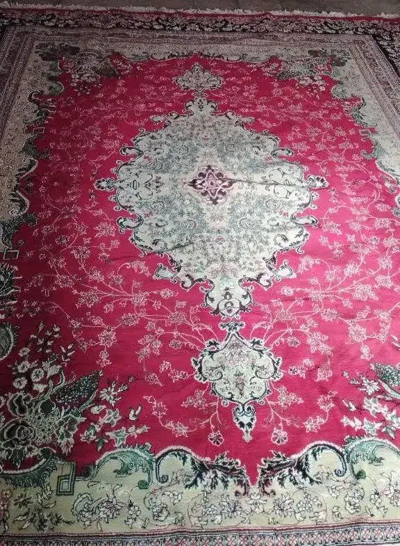 فرش ۱۲ متری|فرش|قم, قلعه کامکار|دیوار