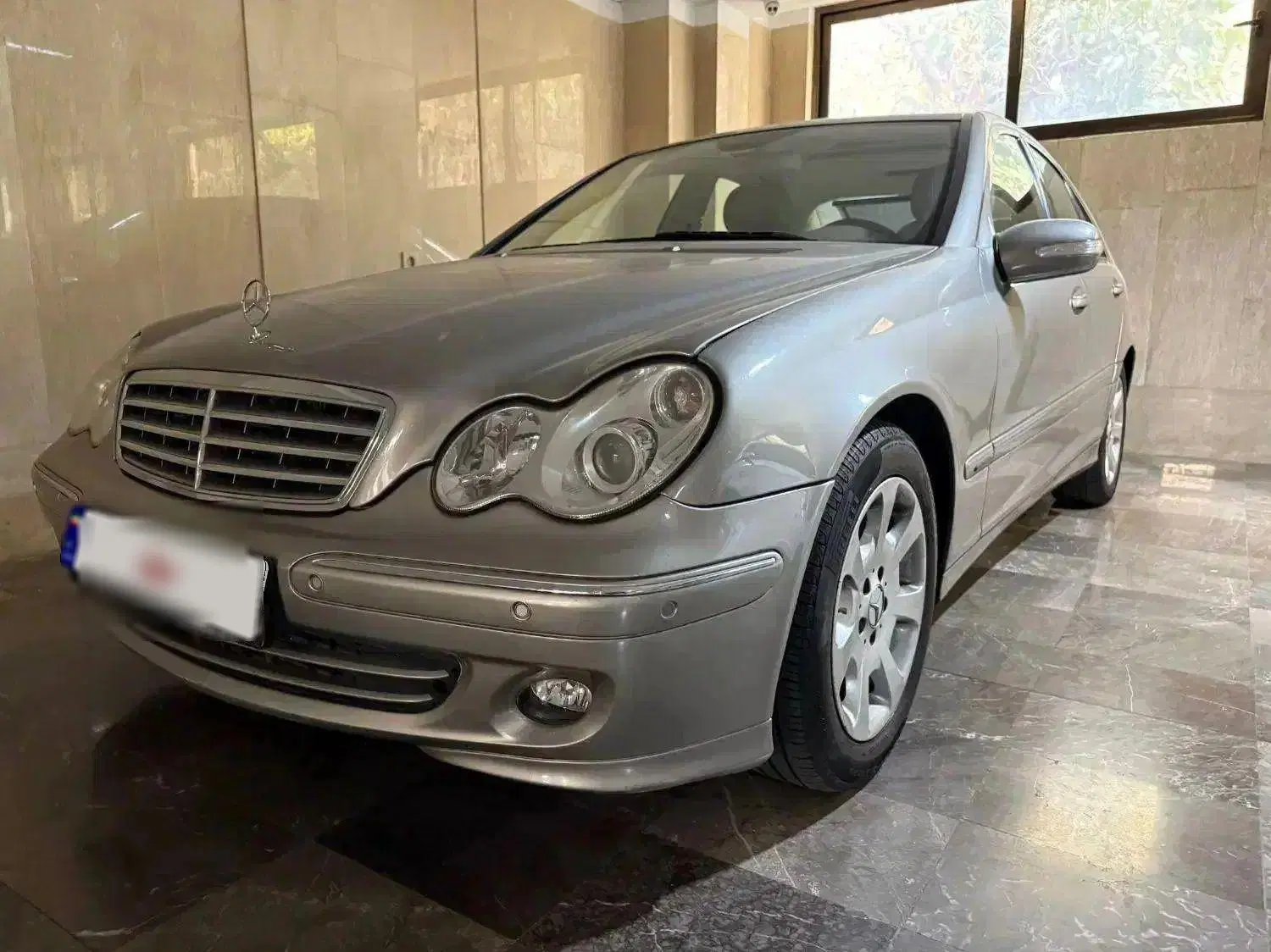 بنز C200 کمپرسور مشابه صفر ماشین خانگی کم کار|خودرو سواری و وانت|تهران, نیاوران|دیوار