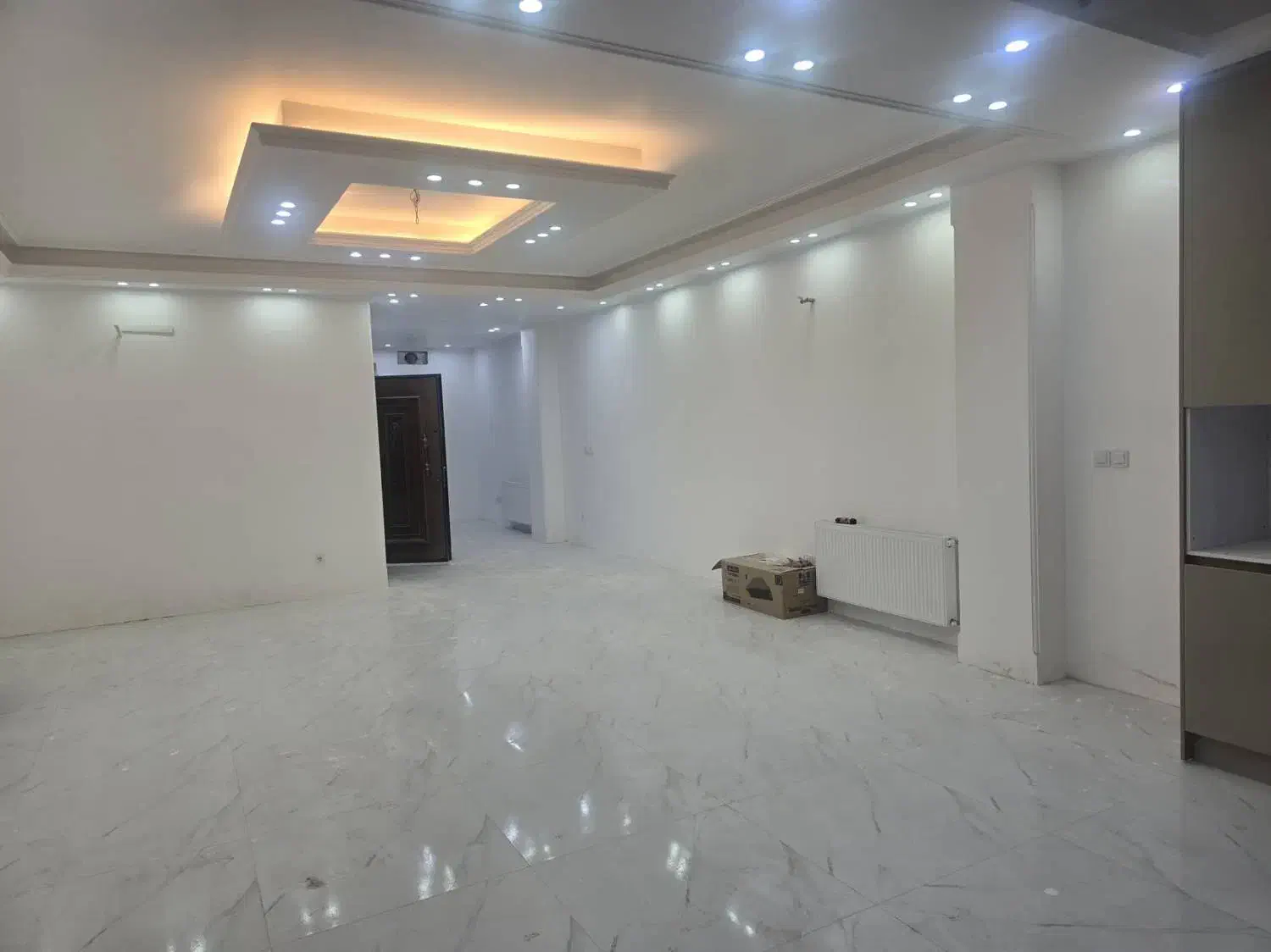 آپارتمان۱۲۷متری، بلوار فردوسی، سه خواب، کلیدنخورده|اجارهٔ آپارتمان|قم, زنبیل آباد|دیوار