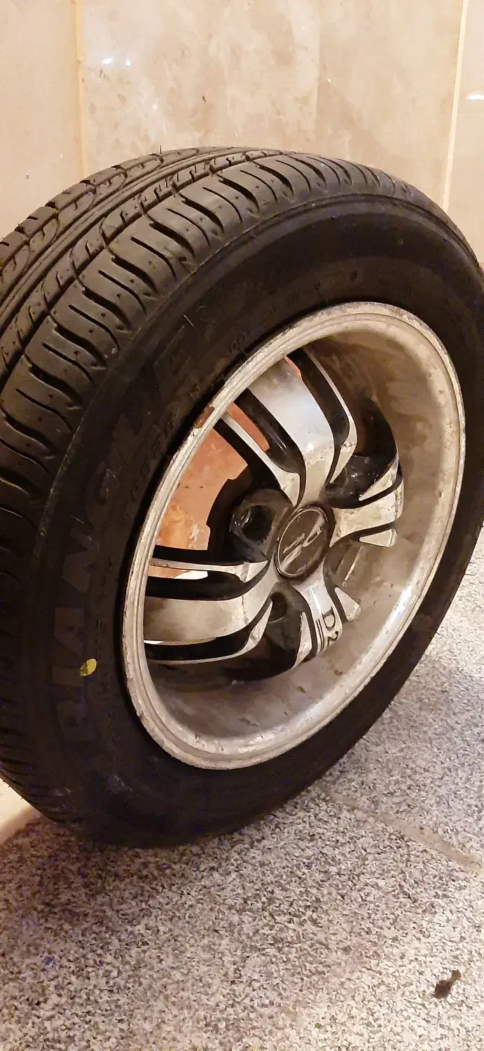 لاستیک تراینگل سایز 13 175/60R|قطعات یدکی و لوازم جانبی|تهران, شهرک دانشگاه شریف|دیوار