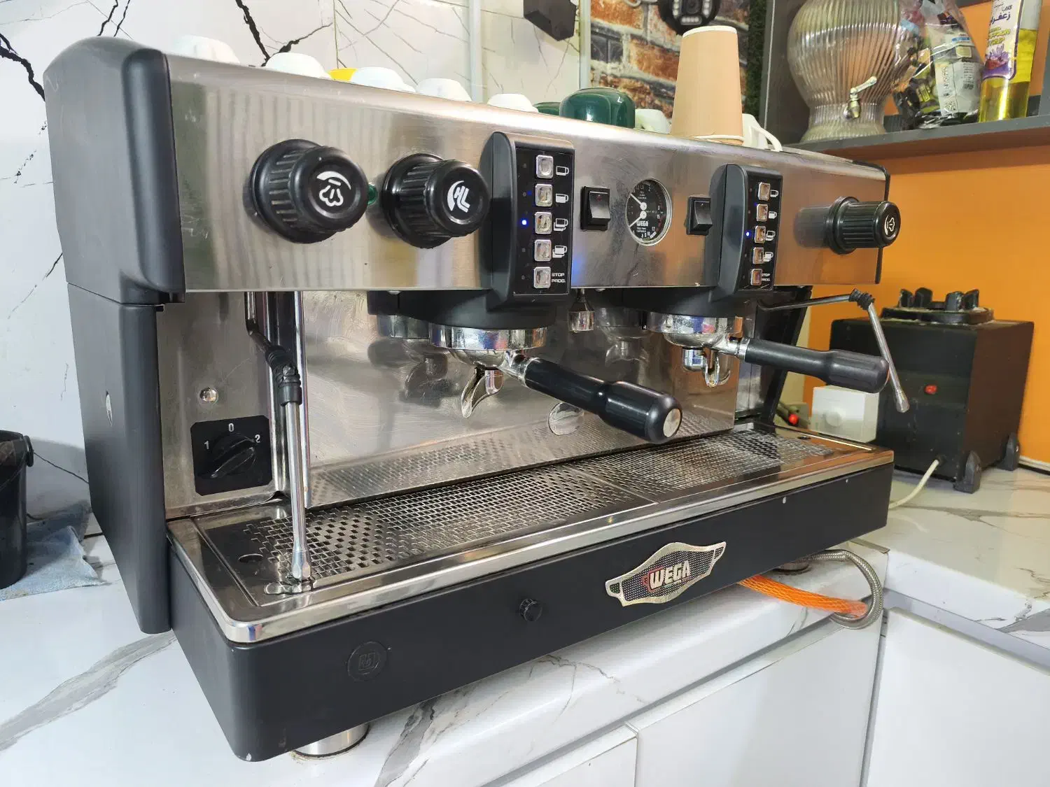 آسیاب و قهوه ساز تمیز|سماور، چایساز، قهوهساز|انبارآلوم, |دیوار