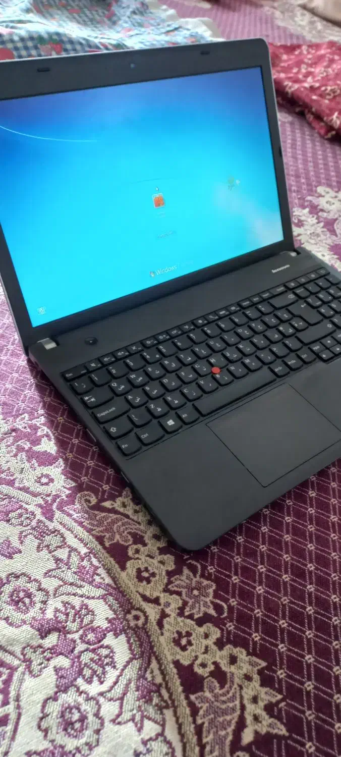 لبتاب|رایانه همراه|شهرکرد, |دیوار