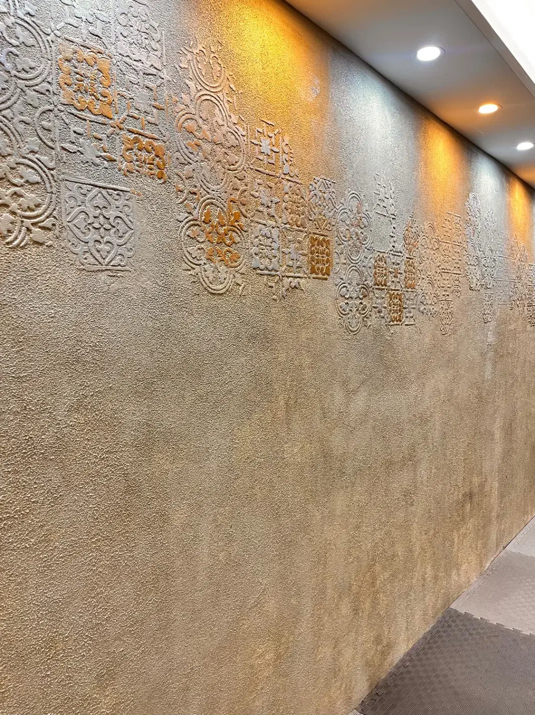 پتینه میکروسمنت ورقطلا گچبری|خدمات پیشه و مهارت|تهران, دریان‌نو|دیوار