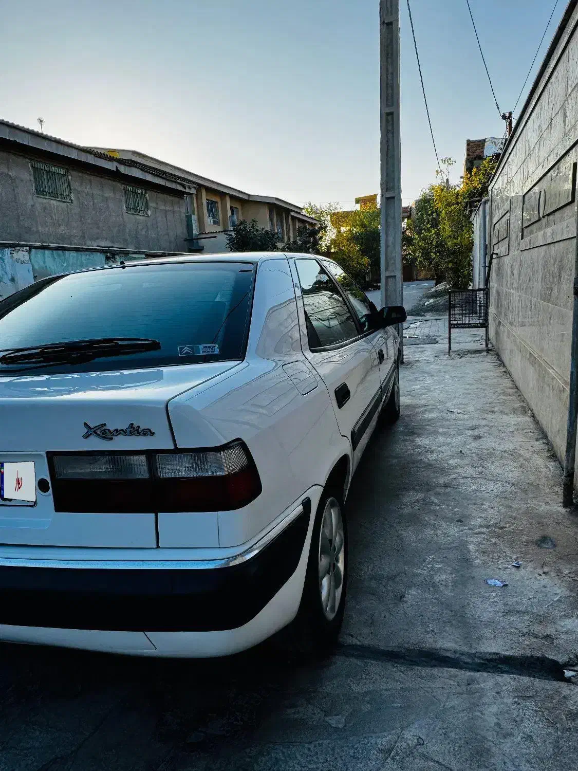 زانتیا سفید مدل ۸۸|خودرو سواری و وانت|گرگان, |دیوار