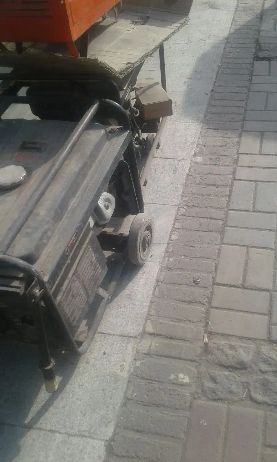 مقنی|خدمات پیشه و مهارت|طرقبه, |دیوار