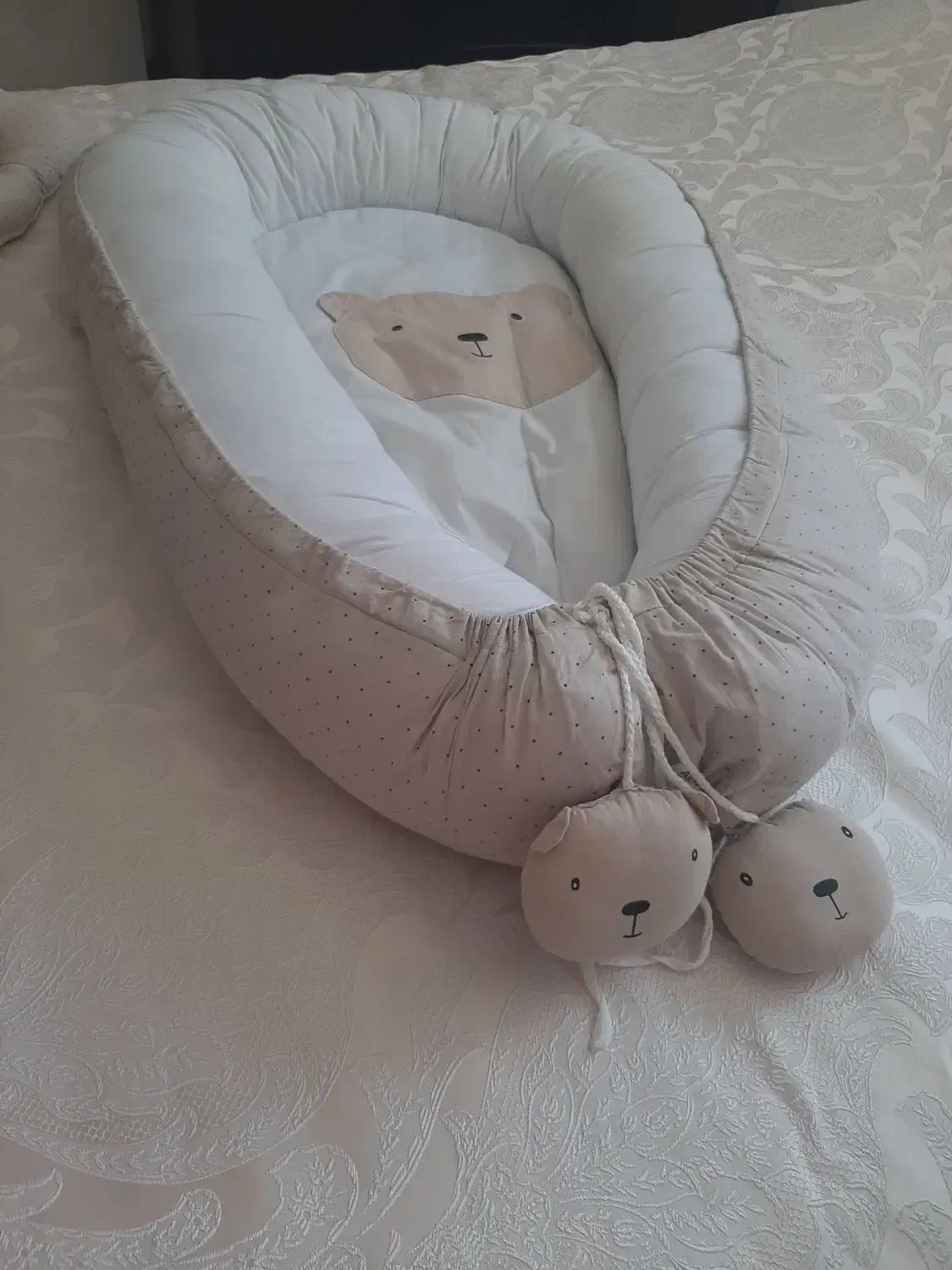 تشک گارد دار نوزاد و بالش نوزادی|رختخواب، بالش، پتو|تهران, شهران شمالی|دیوار