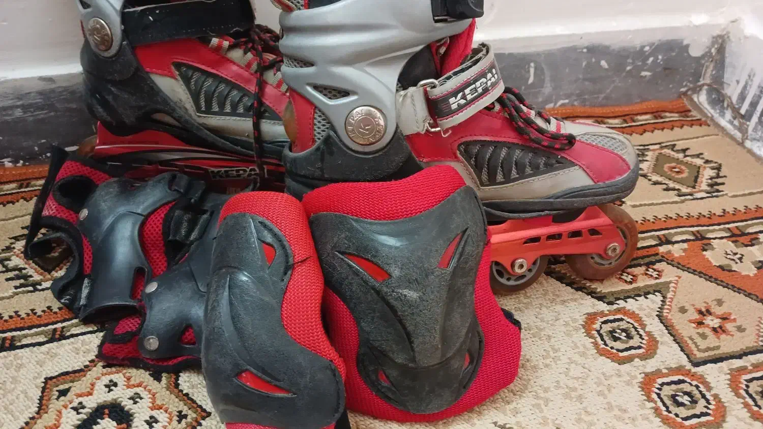 اسکیت سایز ۳۴ تا ۳۷|دوچرخه، اسکیت، اسکوتر|دزفول, |دیوار