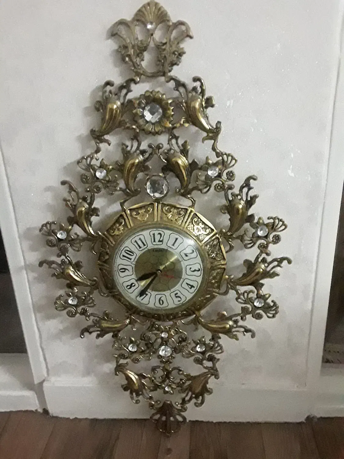 ساعت دیواری‌برنزی|ساعت دیواری و تزئینی|تهران, هوانیروز|دیوار