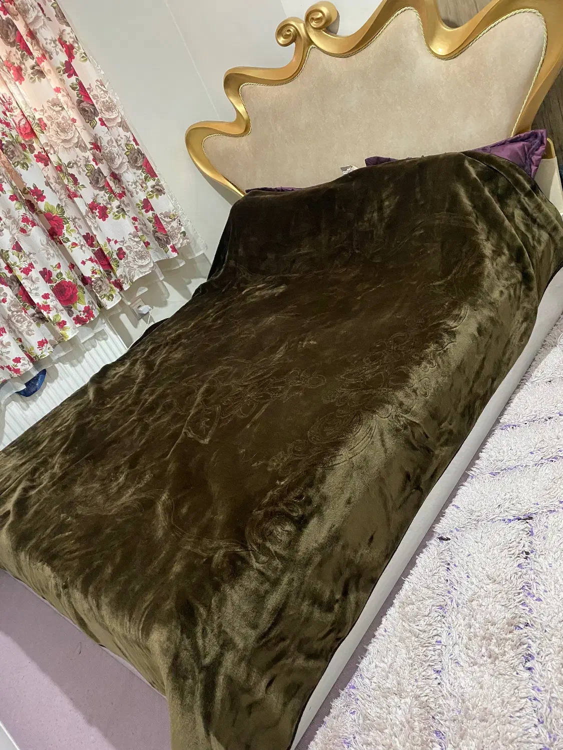 تخت خواب دو نفره|تخت و سرویس خواب|فولادشهر, مسکن مهر فولادشهر|دیوار