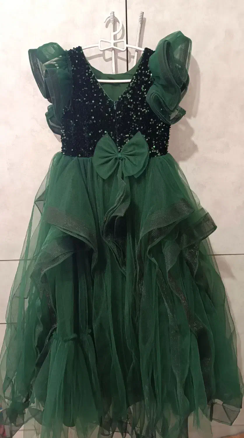 لباس مجلسی|لباس|ازنا, |دیوار