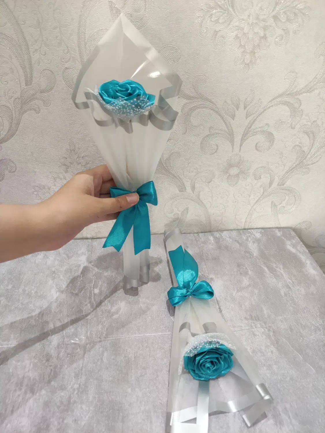 گل رز و آفتابگردان به مناسبت روز مرد|گل مصنوعی|اصفهان, گرکان|دیوار