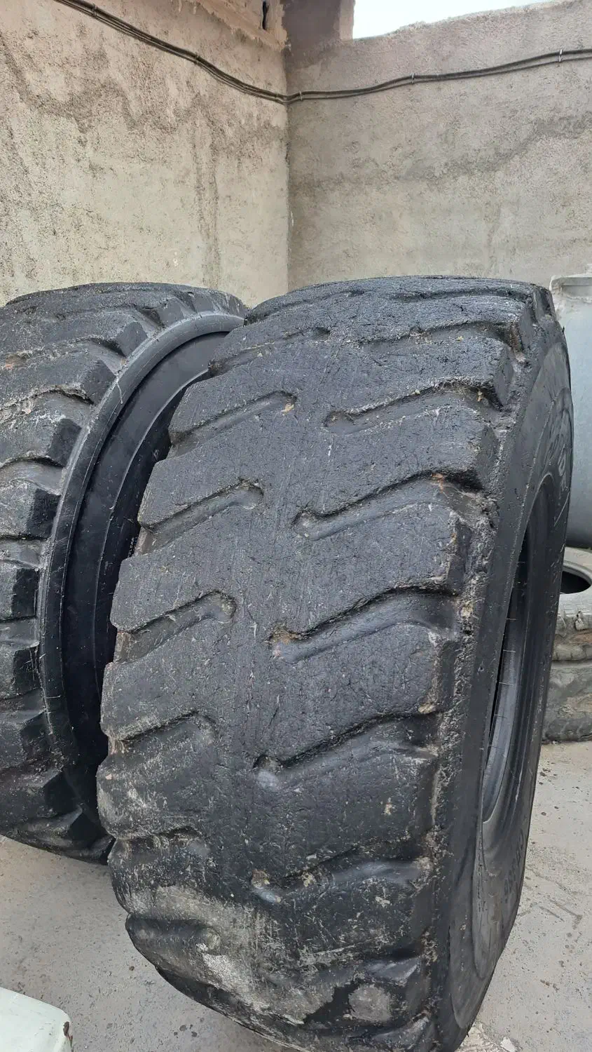 لاستیک لودر|قطعات یدکی و لوازم جانبی|صباشهر, |دیوار