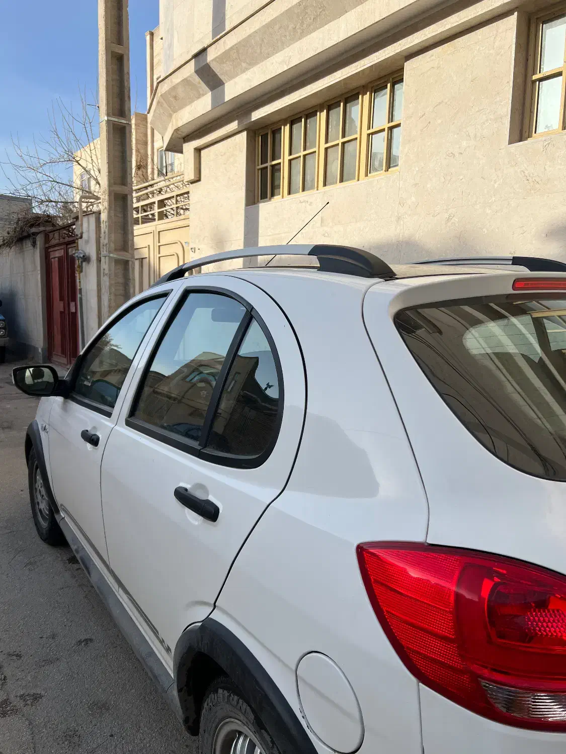 کوییکRمدل۴۰۱سفیدمشکی|خودرو سواری و وانت|بجنورد, |دیوار