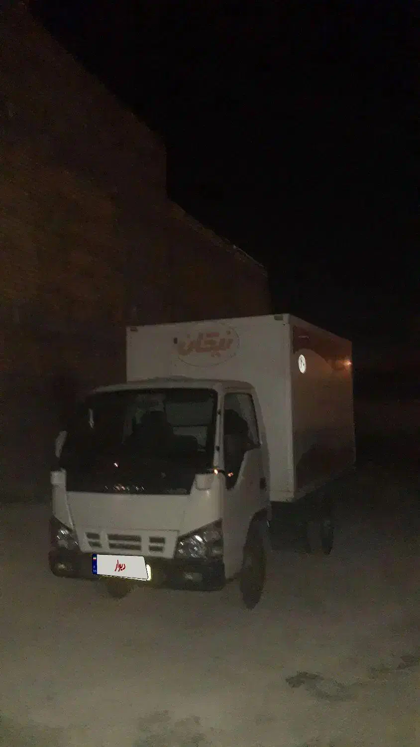 فروش کانتینر یخچالی ایسوزو۵۲۰۰ بدون موتور|خودرو سنگین|گیلان غرب, |دیوار