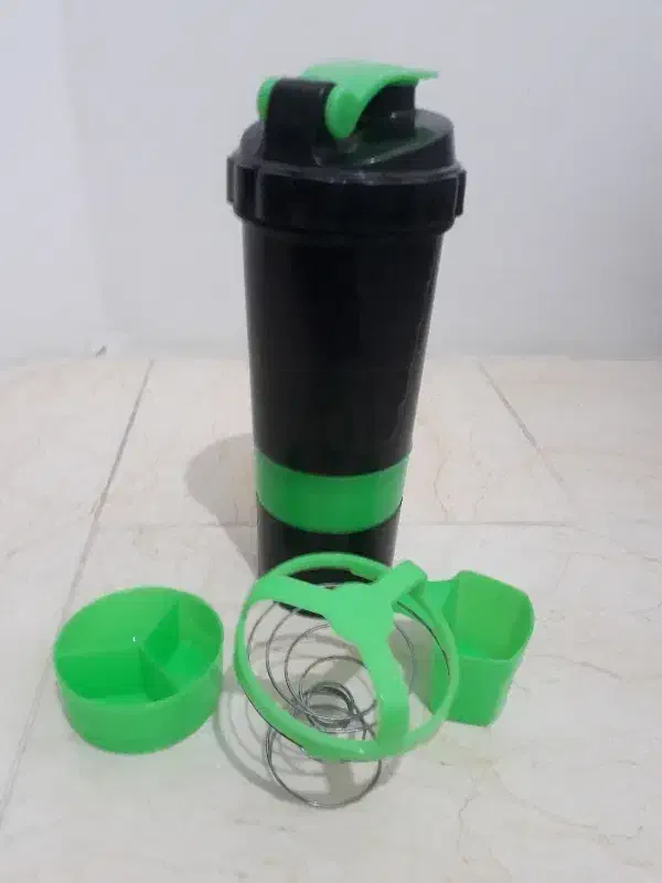 قمقمه|ظروف نگهدارنده، پلاستیکی، یک‌بارمصرف|بجنورد, |دیوار