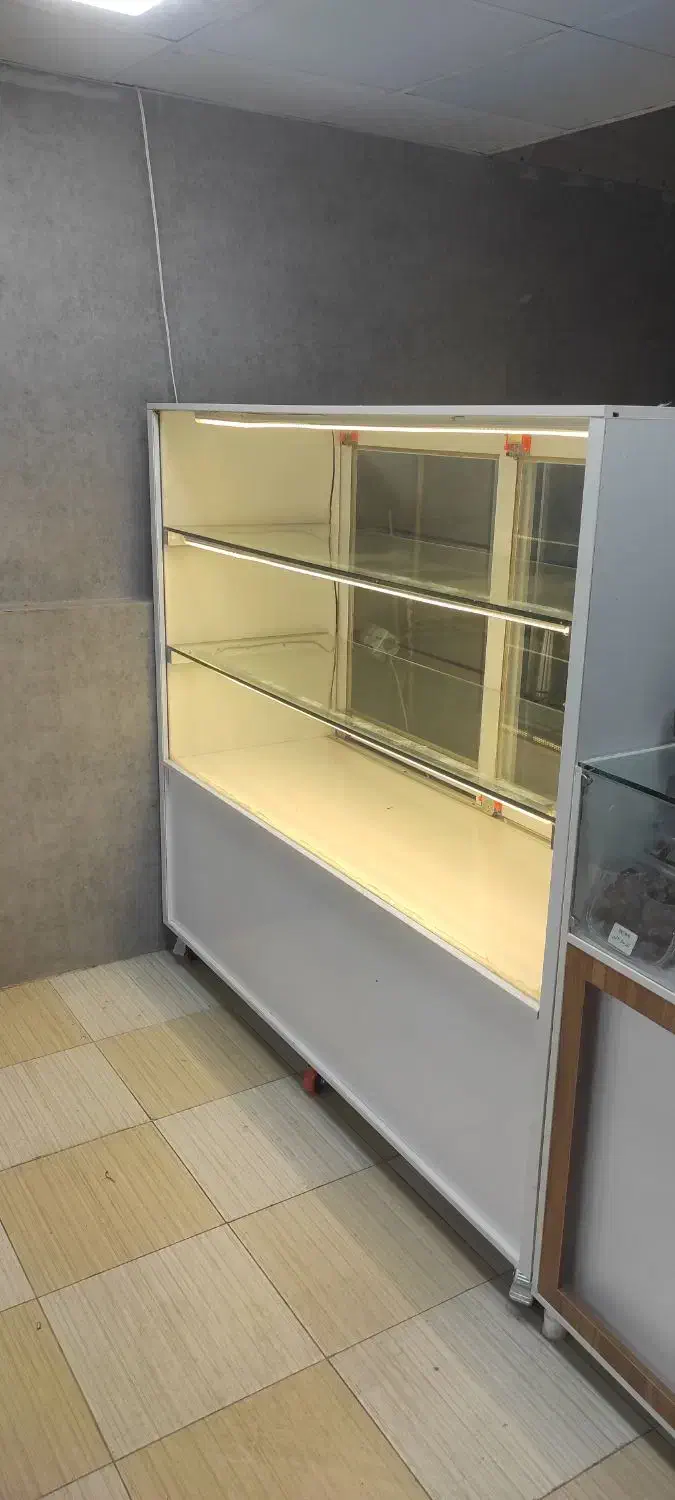 ویترین ام دی اف|فروشگاه و مغازه|اهواز, کیانپارس |دیوار