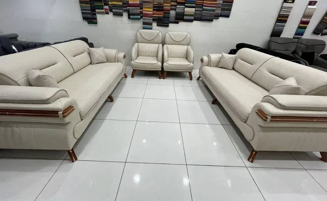 مبل نو ارسال از تولیدی زیر قیمت بازار|مبلمان خانگی و میز عسلی|کهنوج, |دیوار