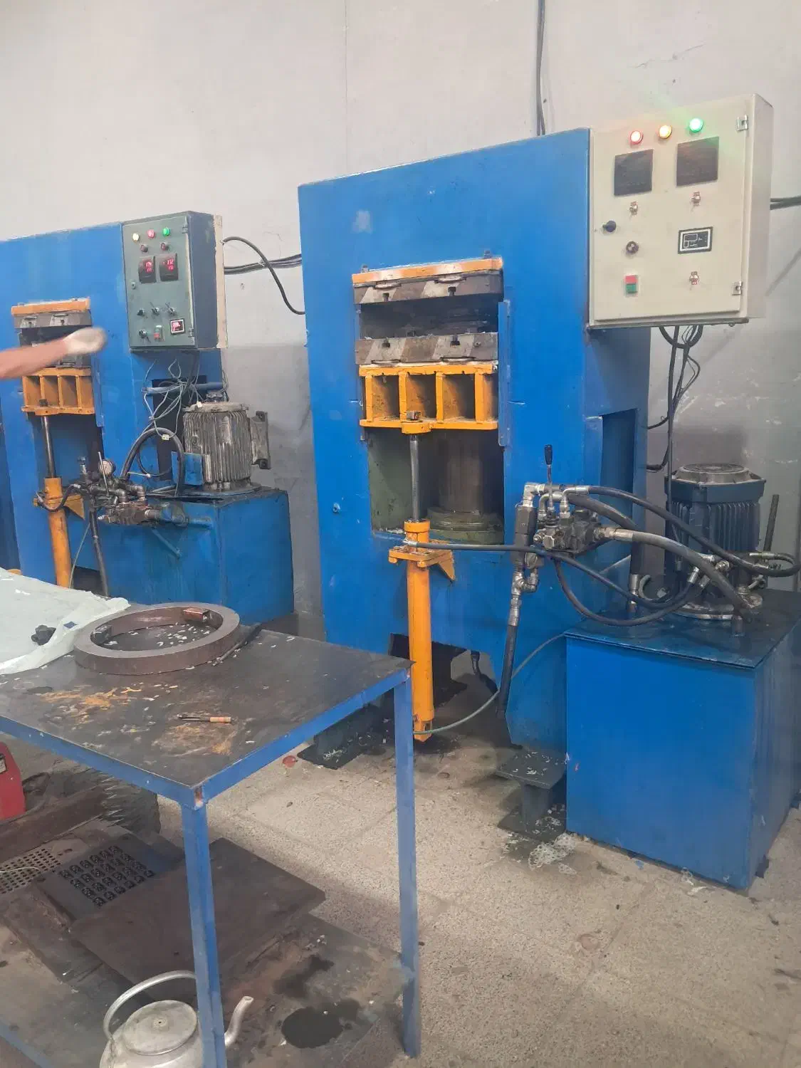 پرس پخت لاستیک|ماشین‌آلات صنعتی|پردیس, سیاه سنگ|دیوار