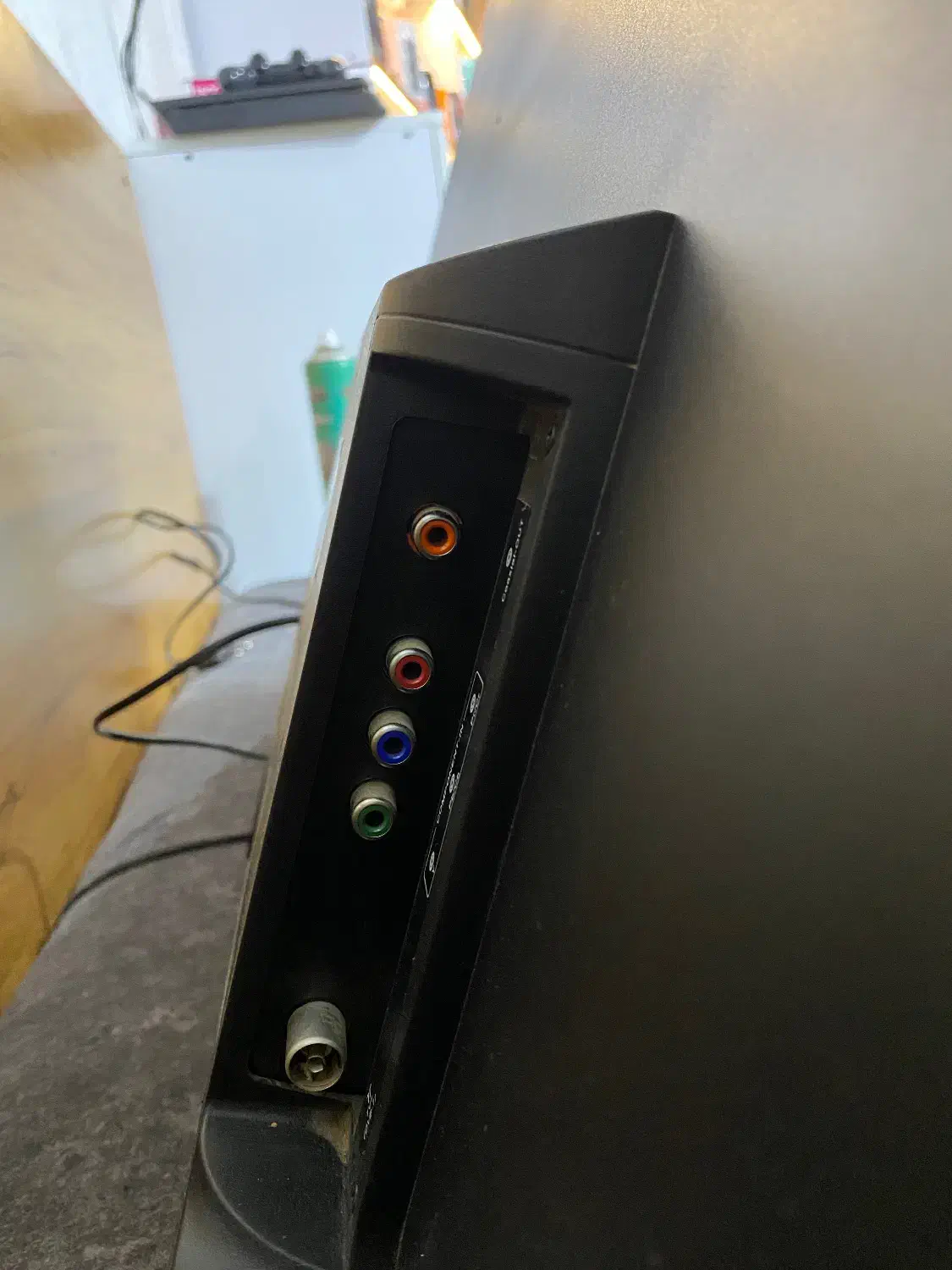 تلویزیون ۴۰اینچBOST|تلویزیون و پروژکتور|سبزوار, نواب صفوی|دیوار