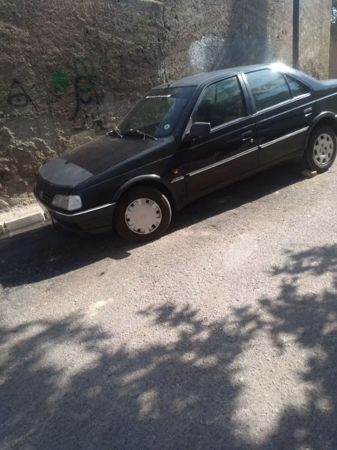 پژو405مدل83|خودرو سواری و وانت|تهران, علم و صنعت|دیوار