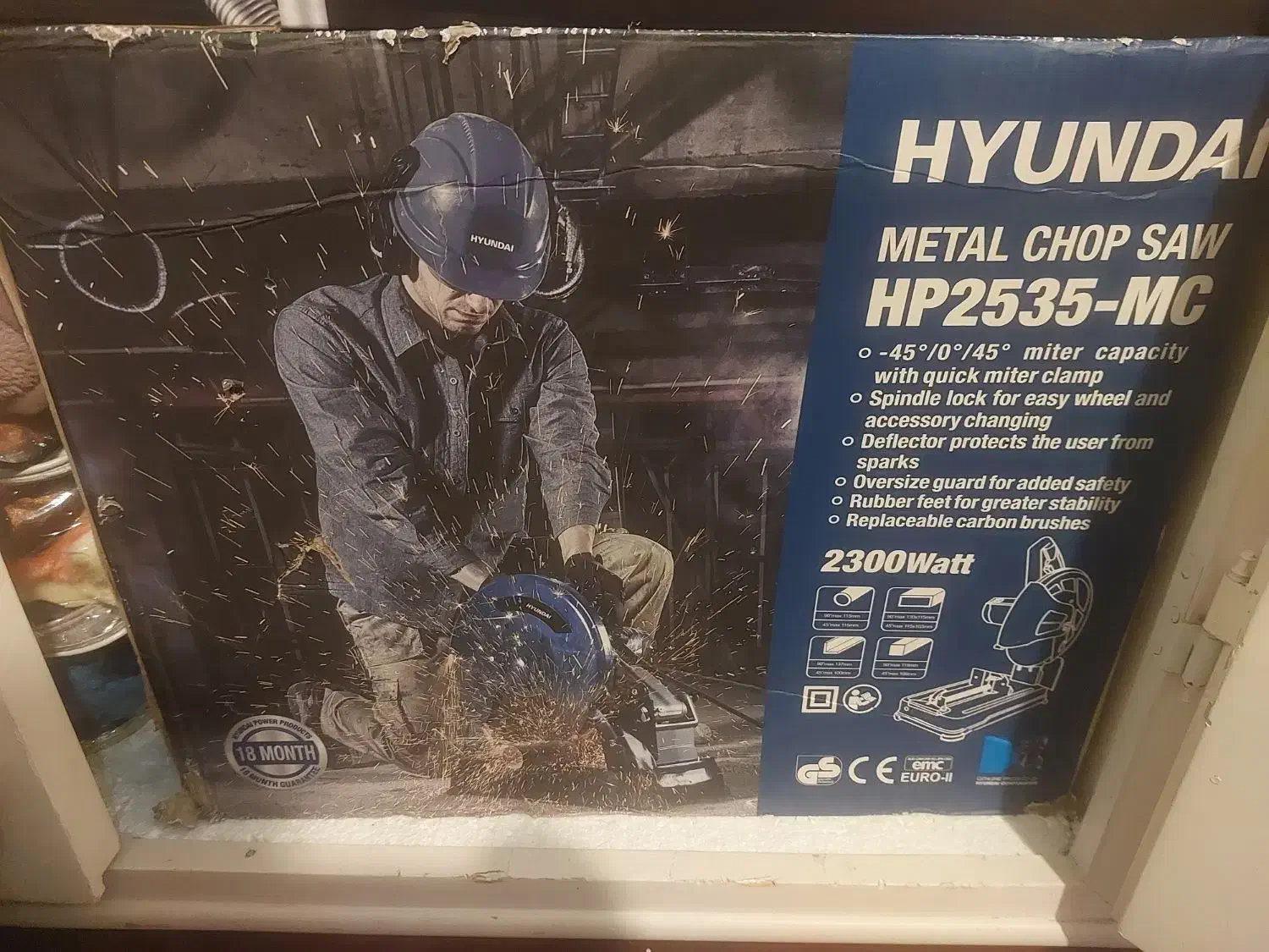پروفیل بر نو Hyunda|ابزارآلات|رشت, معلم|دیوار