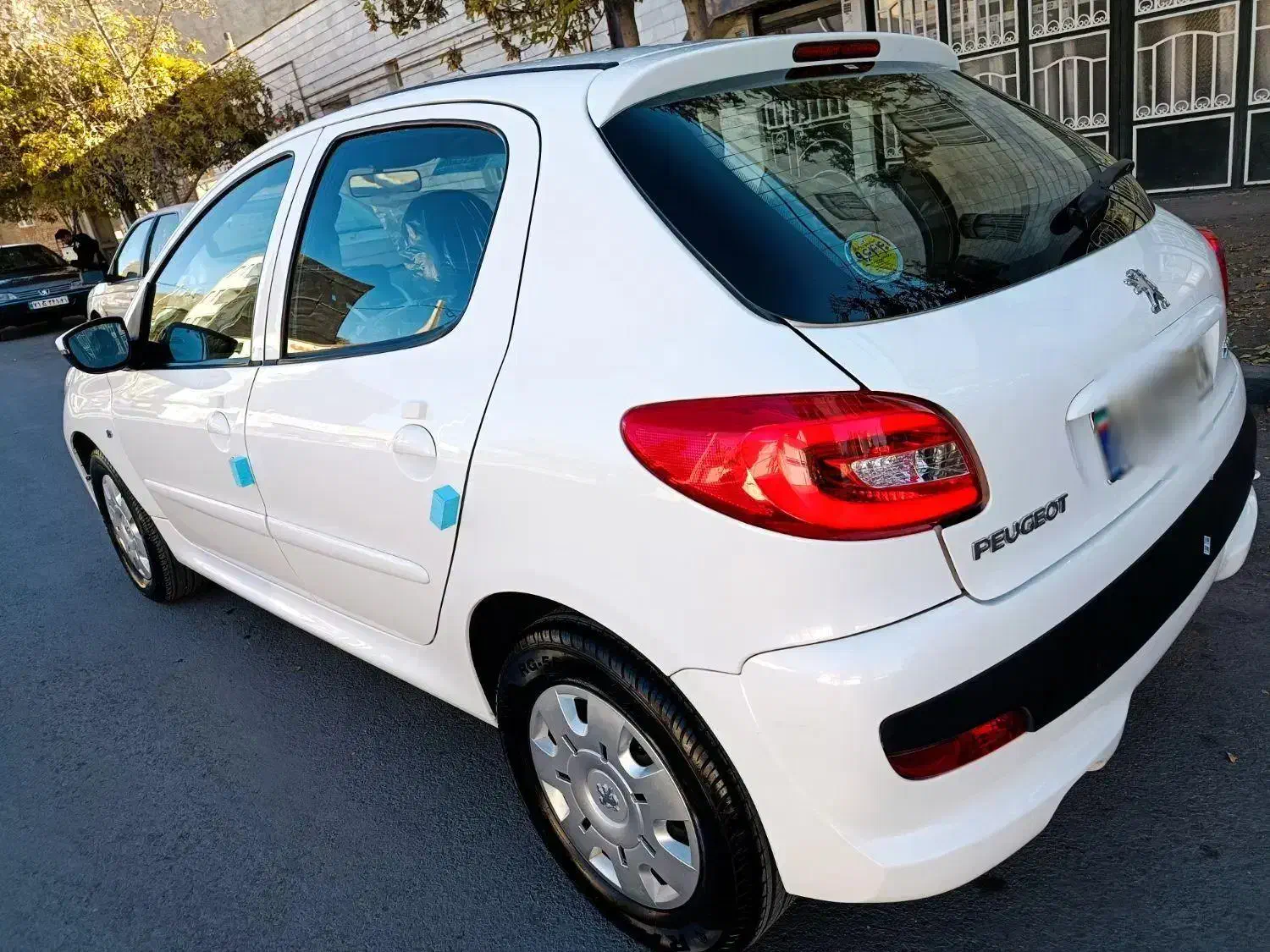 207 فرمان برقی به رویت صفر|خودرو سواری و وانت|الیگودرز, |دیوار