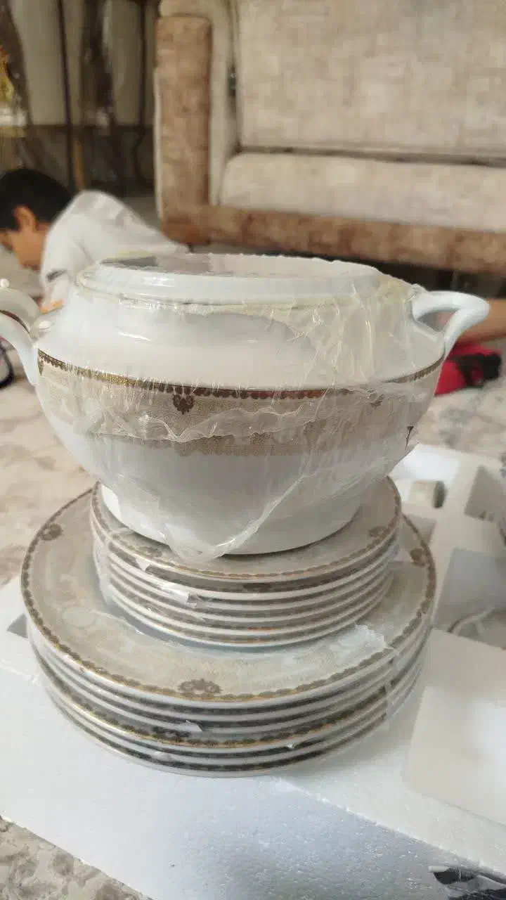 چینی ۱۲نفره آک ۸۶ پارچه فروش فوری|ظروف سرو و پذیرایی|اصفهان, شاهد|دیوار
