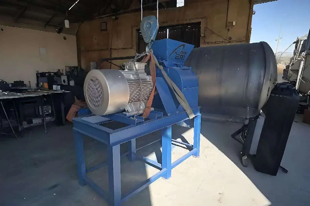 اسیاب چکشی میکسر سه فاز شرکتی|ماشین‌آلات صنعتی|ساوه, |دیوار