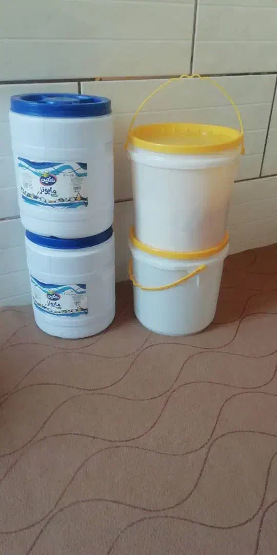 سطل|ظروف نگهدارنده، پلاستیکی، یک‌بارمصرف|مرودشت, مسجد رسول‎|دیوار