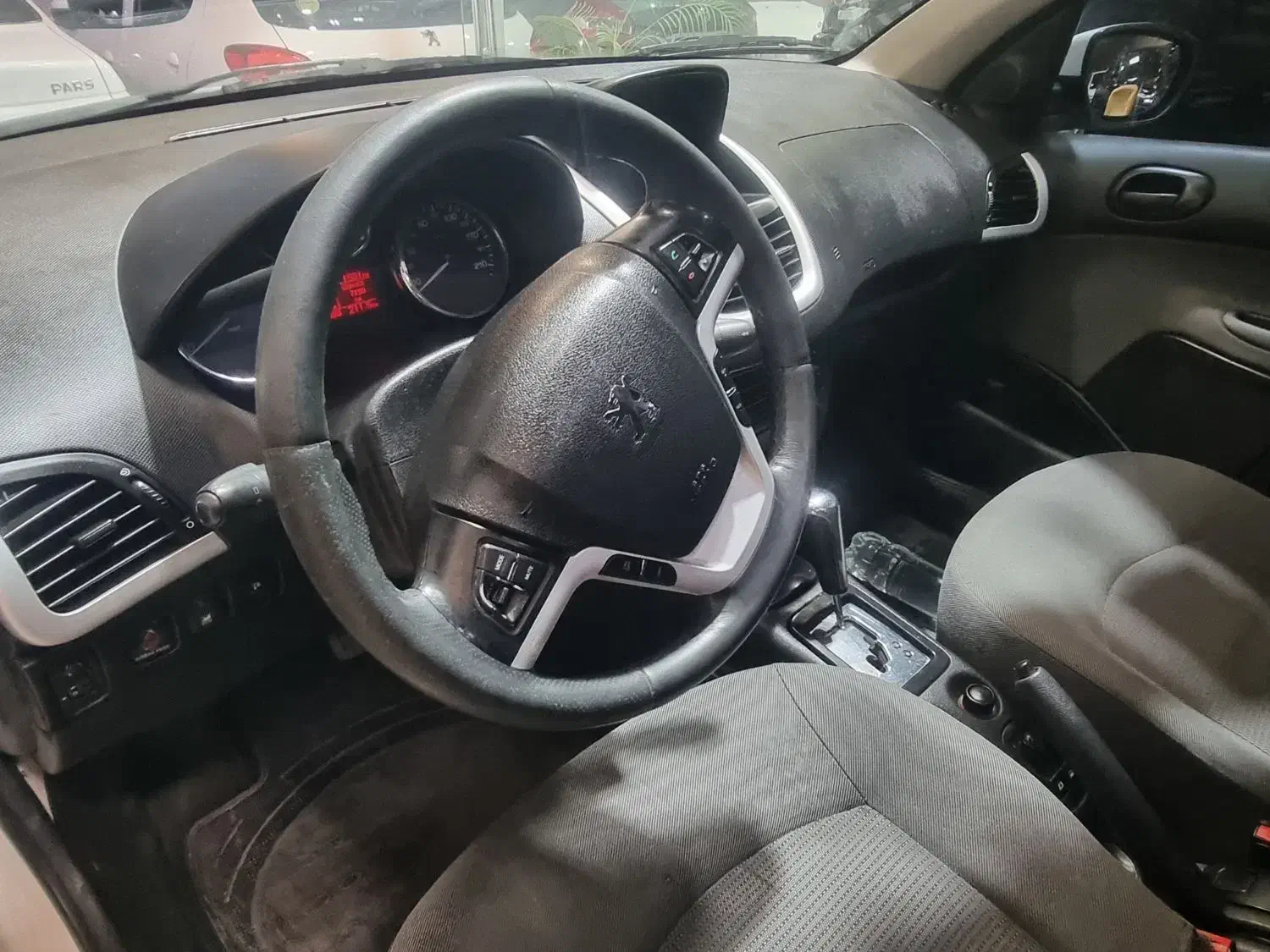 ۲۰۷ اتومات پانا نقد واقساط|خودرو سواری و وانت|کرج, احدآباد|دیوار